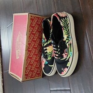 VANS Hawaiian floral sneakers